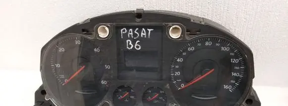 Speedometer (instrument cluster)