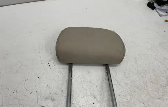 BMW 3 G20 G21 Front seat headrest 