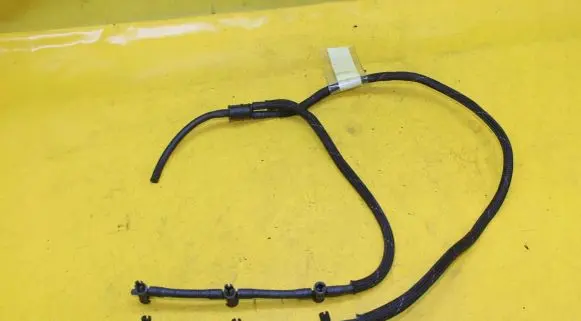 Fuel return line/hose