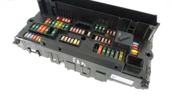 BMW 6 F12 F13 Fuse module 925281501
