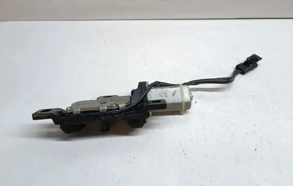 BMW 5 E60 E61 Tailgate/trunk/boot lift motor 7129931