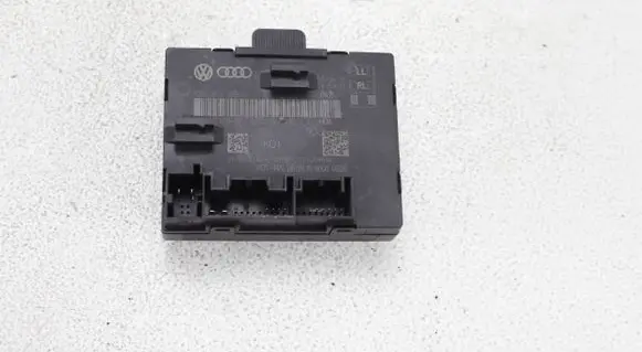 Audi Q3 8U Door control unit/module 8X0959795C P10121626