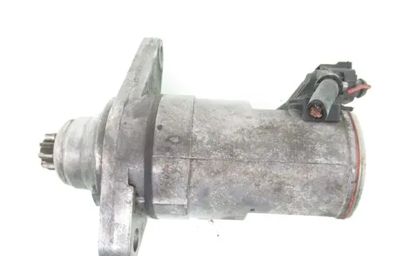 Volkswagen Polo IV 9N3 Starter motor 02T911024A