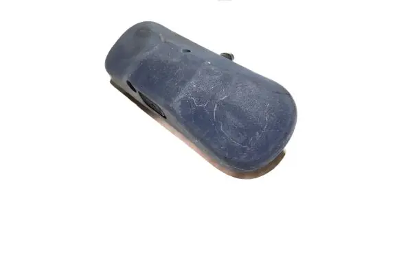 Windshield washer spray nozzle