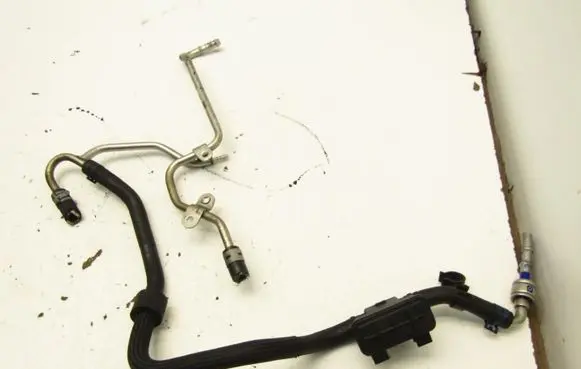 Audi Q3 8U Fuel line pipe 03L201360AD