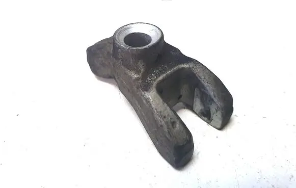 Saab 9-3 Ver2 Fuel Injector clamp holder FGP8148