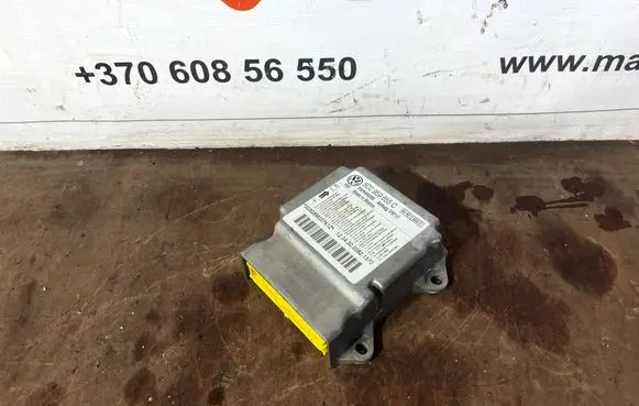 Volkswagen Jetta VI Airbag control unit/module 5C0959655C