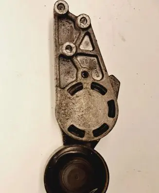 Audi A4 S4 B7 8E 8H Timing belt tensioner 06B903133E