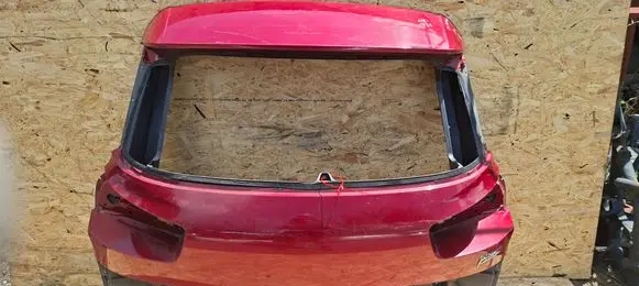 Citroen C4 II Picasso Truck tailgate S27610971