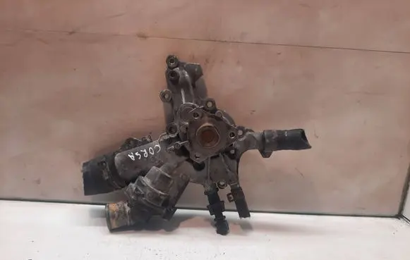 Opel Corsa C Water pump 12992692