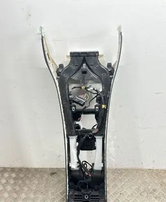 BMW 5 G30 G31 G38 Center console 9362721 105879363C 105879355C