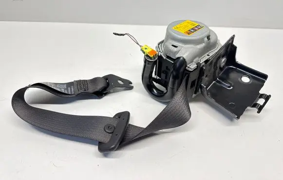 Opel Astra K Rear seatbelt 34230836A 34100206B 34133468D