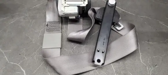 Audi A8 S8 D3 4E Front seatbelt 4e1857706