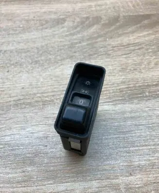 BMW 5 E34 Headlight level height control switch 1391338 38813710