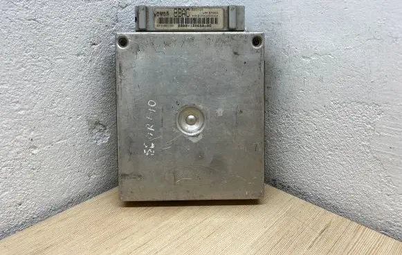 Ford Sierra Engine control unit/module 88BB12A650AC EF1SD130