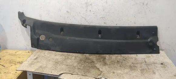 Iveco Daily 5th gen Wiper trim 3800487