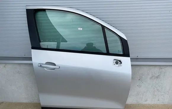Opel Mokka Front door