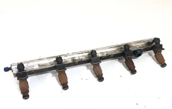 Volvo S60 Fuel main line pipe