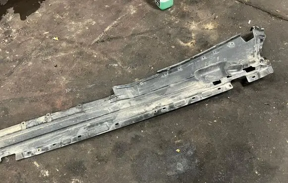 BMW X5 E53 Other under body part 51718402437