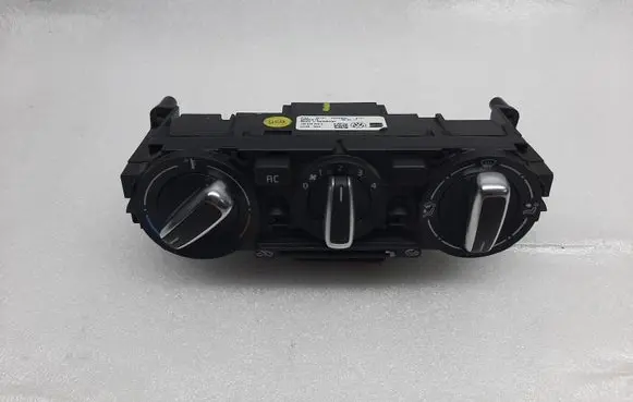 Volkswagen Up Climate control unit 1S0820045G