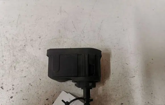 Volkswagen Lupo Headlight level adjustment motor 40340692 9903041