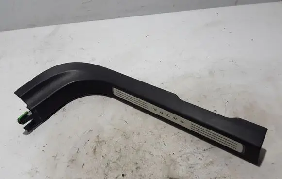 Volvo S90, V90 Front sill trim cover 31377616
