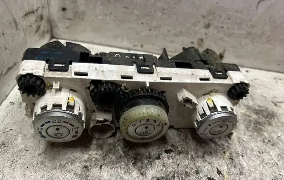 Mitsubishi Colt Climate control unit 69657305