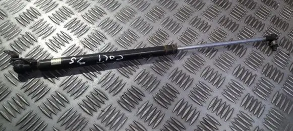 Mitsubishi Colt Tailgate/trunk strut/damper
