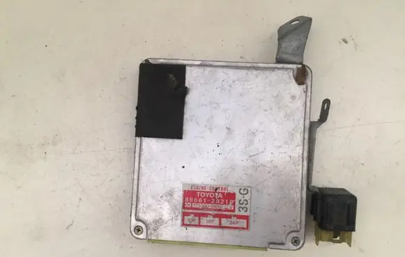 Toyota Corolla E100 Engine control unit/module 8966120210 1750000490