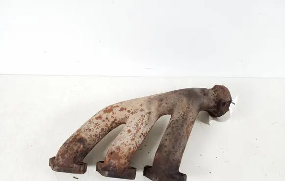 Mercedes-Benz SL R107 Exhaust manifold A1101422102