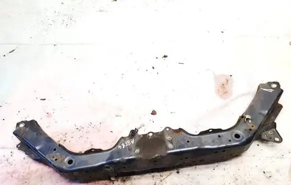 Honda CR-V Radiator support slam panel