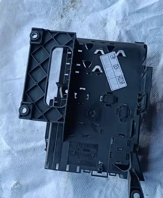Volkswagen Touareg I Fuse box set 7L0937548C