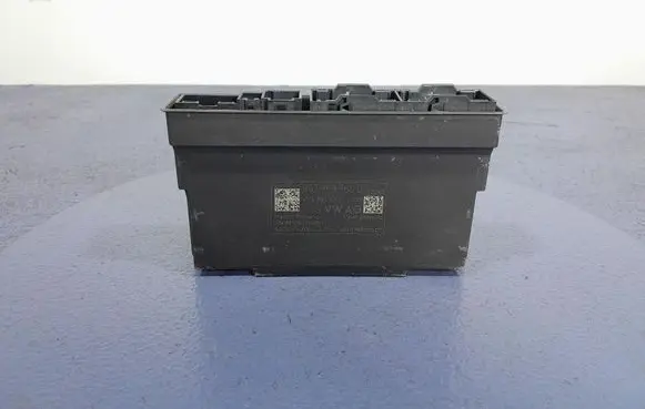 Porsche Cayenne (9PA) Seat control module 4M4959760D