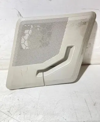 Volvo XC90 Seat belt trim 8641272