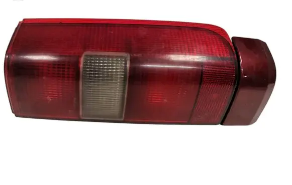 Volvo S70 V70 V70 XC Rear/tail lights 3512426 3512320 2231