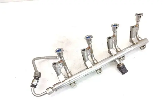 Ford Kuga II Fuel main line pipe DS7G9D280DB DS7G9H4887EA