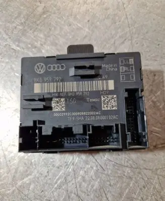 Audi A5 8T 8F Door control unit/module 8K0959792 00002992C300