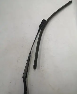 Volkswagen Touareg II Front wiper blade arm 3392125793