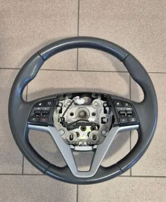 Hyundai Tucson TL Steering wheel