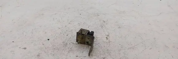 Audi A6 S6 C4 4A Turbo solenoid valve 437906283A