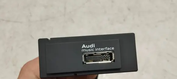Audi A3 S3 8V EUR ISO radio connector 8v0035736