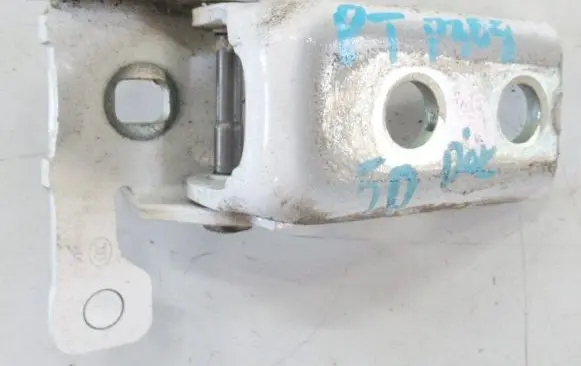 Peugeot 308 Rear door upper hinge