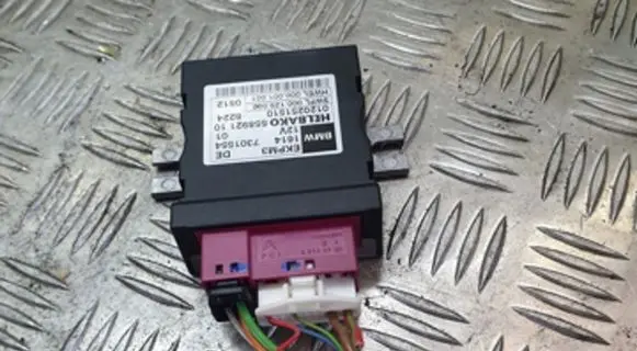 BMW 1 F20 F21 Fuel injection pump control unit/module 7301554 558921 0120251510