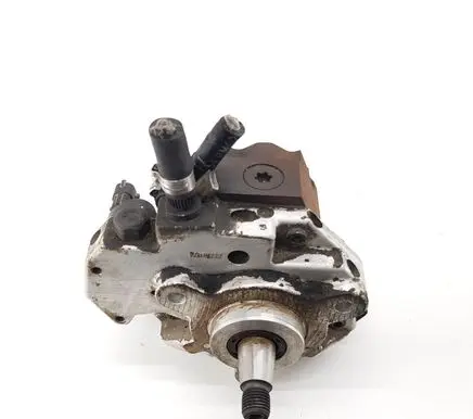 Opel Astra H Fuel injection high pressure pump 0928400493 0445010086