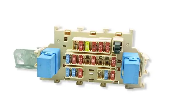 Nissan Qashqai+2 Fuse module 