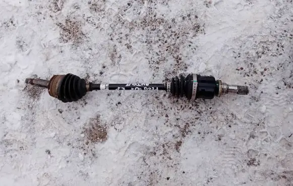 Peugeot 108 Front driveshaft