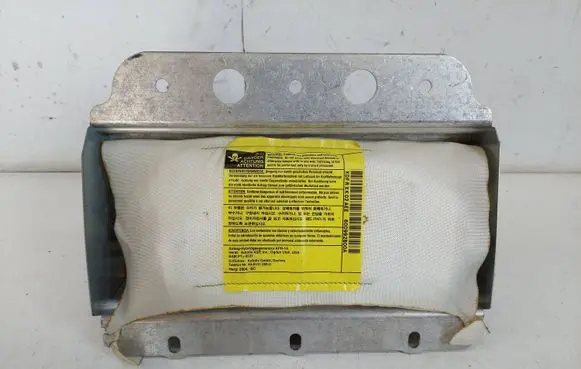 KIA Sorento Passenger airbag V0aparxwkg0116