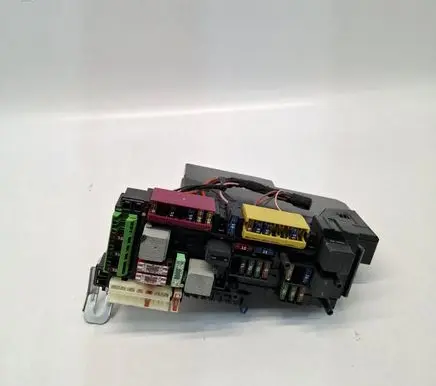 Mercedes-Benz E W212 Fuse box set 2129000022 2129017206