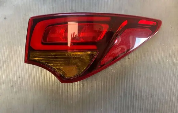 Hyundai Santa Fe Rear/tail lights 924022W600 924022W610
