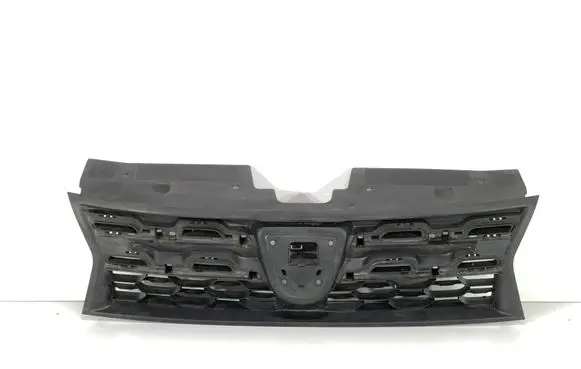 Dacia Duster Front grill 623100838R